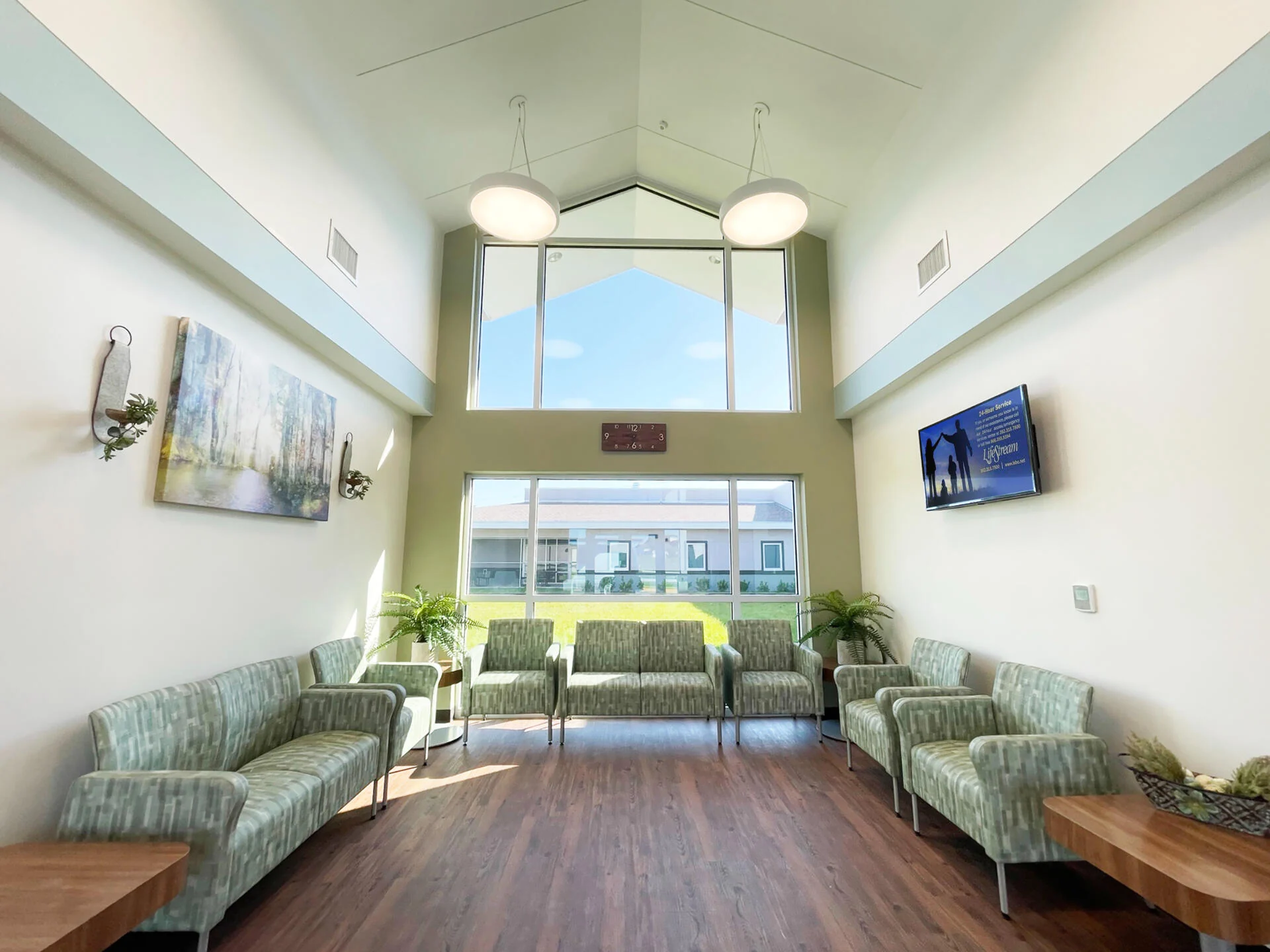 LifeStream Southlake lobby with high windows and upholstered seating